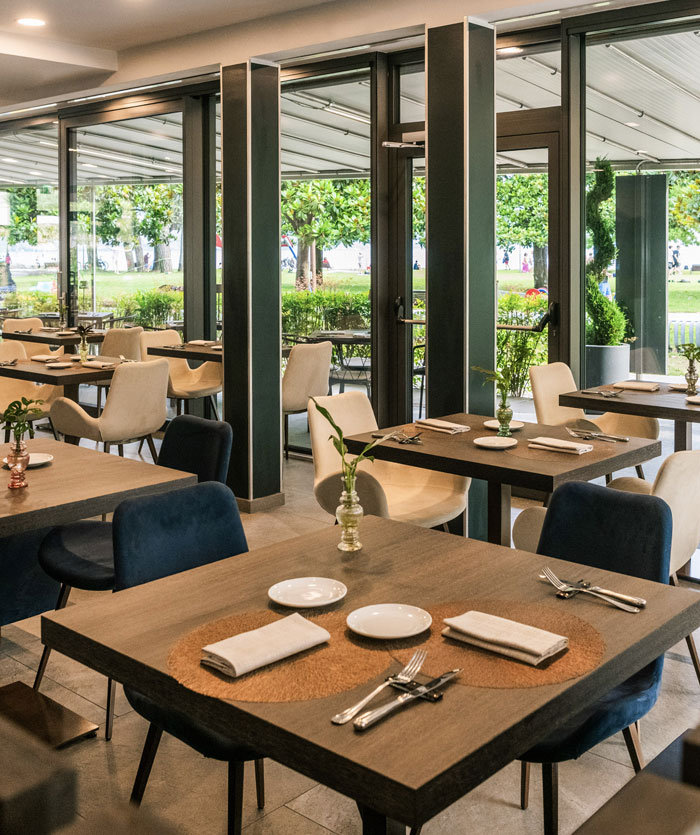 Hotel Bellariva 4-Sterne Riva del Garda – Direkt am See & Adults-Friendly Gastfreundschaft