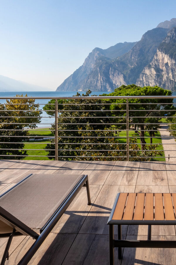 Hotel Bellariva 4 stars Riva del Garda – Lakefront View & Adults-Friendly Hospitality Bellariva srl | Suite & Rooms