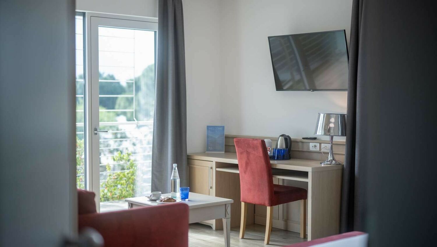 Deluxe Triple Room with lake view and double balcony - Perfetta per ospitare le famiglie