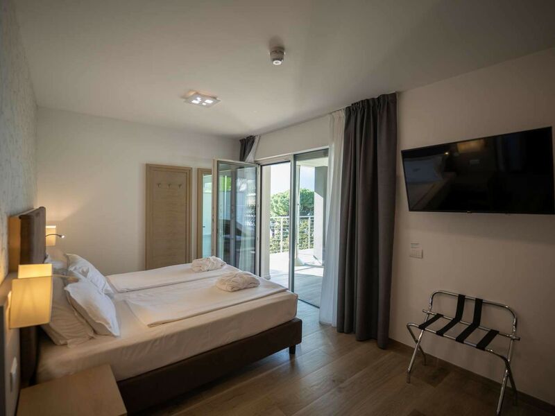 Executive Suite with lake view and terrace - Executive Suite with lake view and terrace