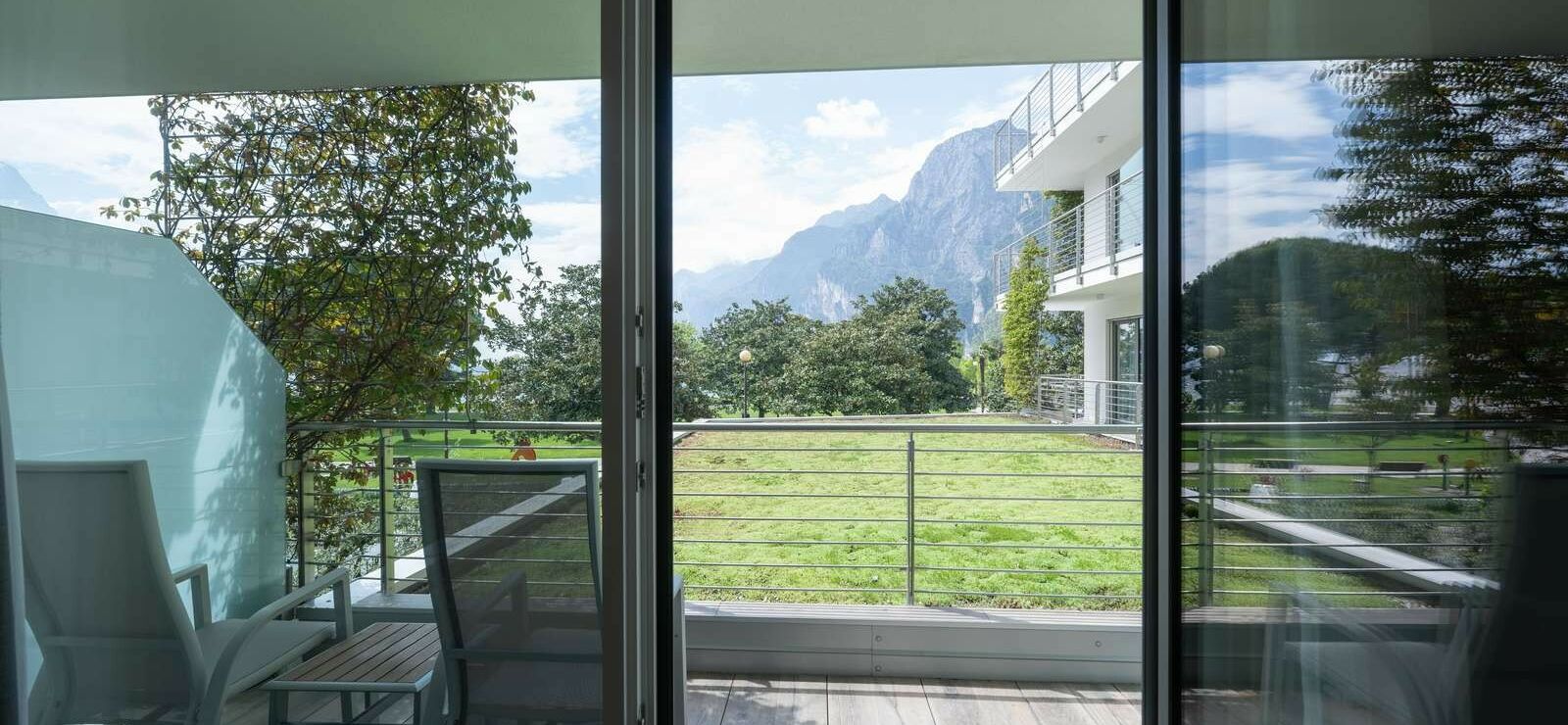 Deluxe Room with Balcony and Lake View