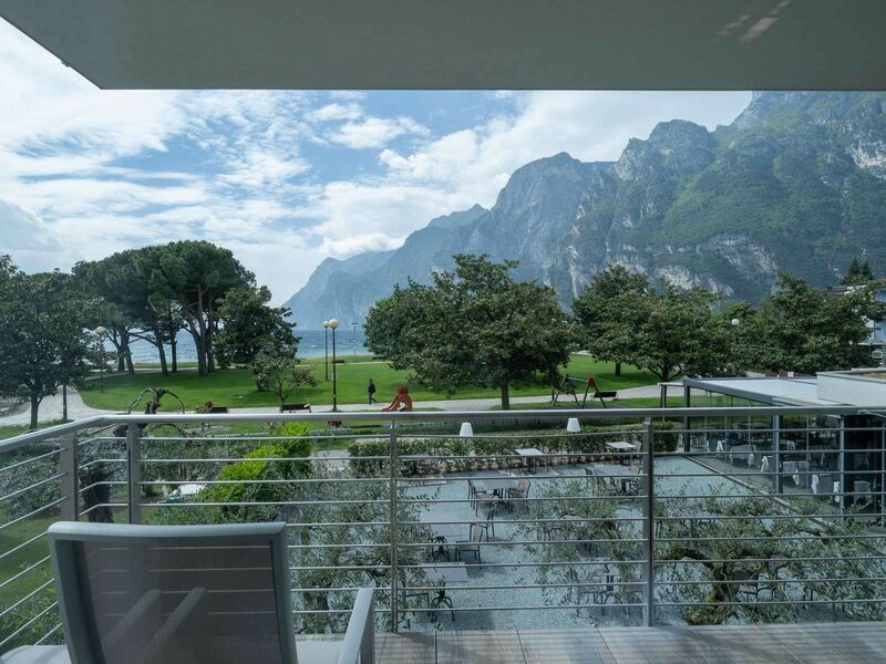 Deluxe Room with Balcony and Lake View